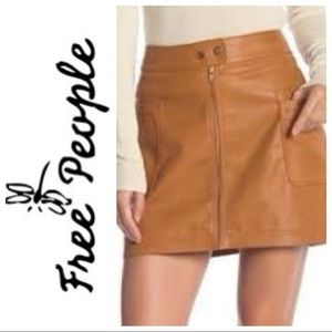 🆕 Free People faux leather “ copper” skirt Size 12. K9